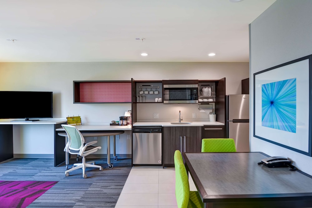 Suite, 1 Bedroom, Non Smoking photo 2