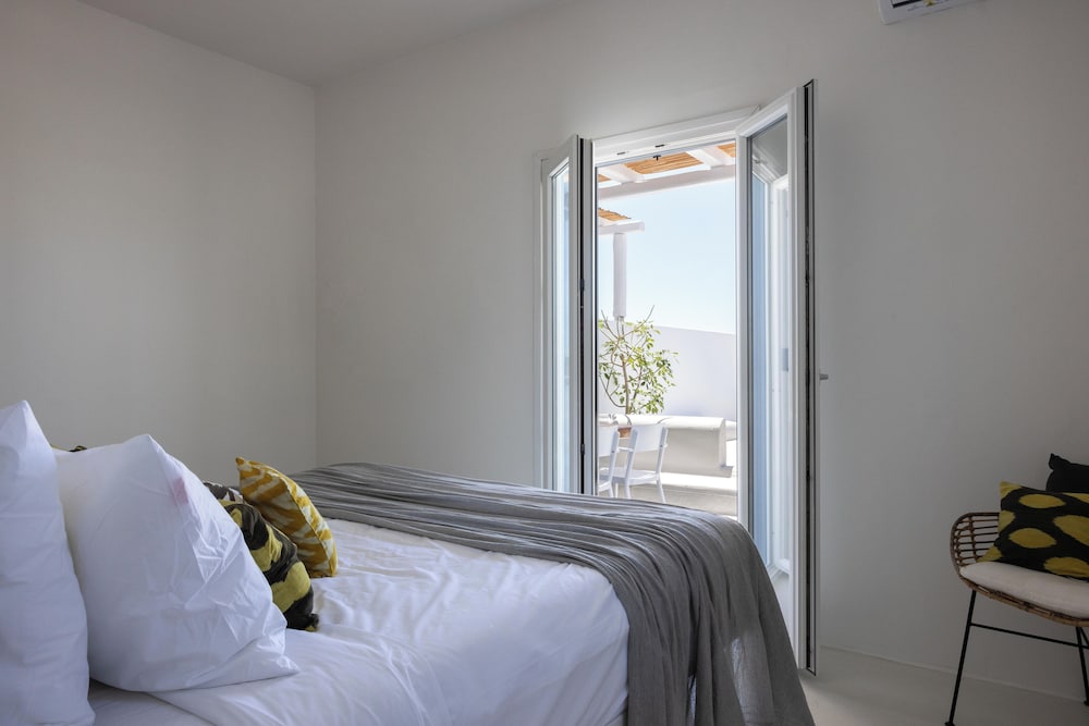 Deluxe Suite, Sea View