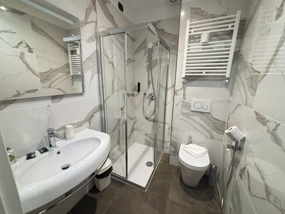 Economy Double Room Single Use
