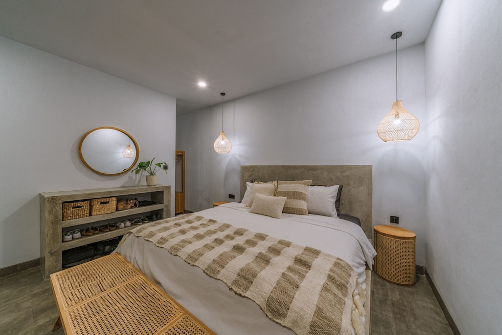 Luxury Villa photo 1