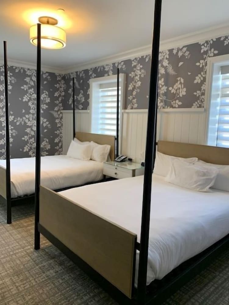 Traditional Room, 2 Queen Beds