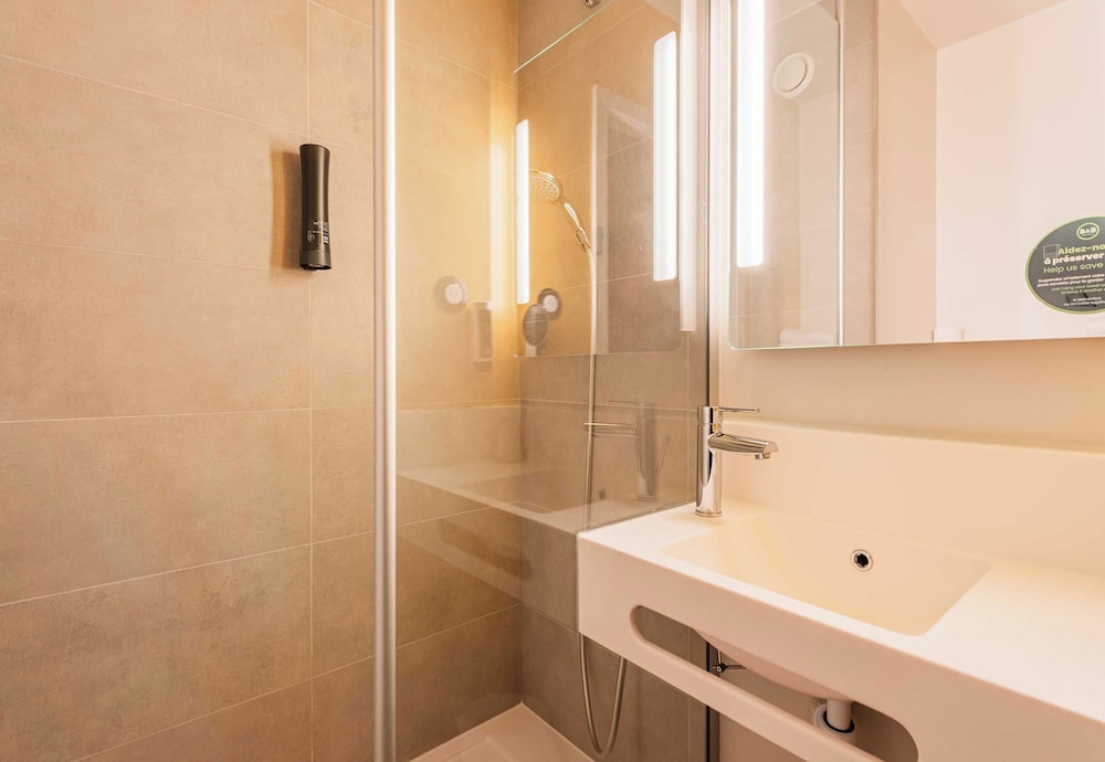 Double Room, Mobility Accessible, Non Smoking - Photo 4