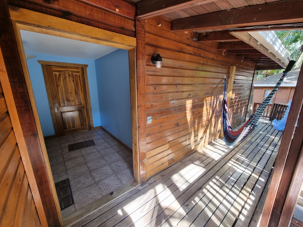 #5A-C (King Garden Cabanas) photo 3