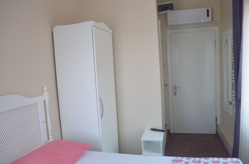 Classic Double Room photo 2