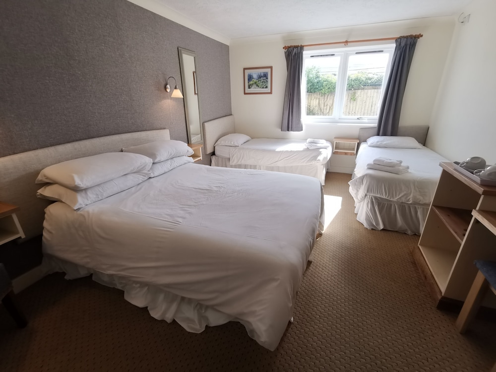 Suite, Accessible, Ensuite (2 Adults &  2 Children) photo 2
