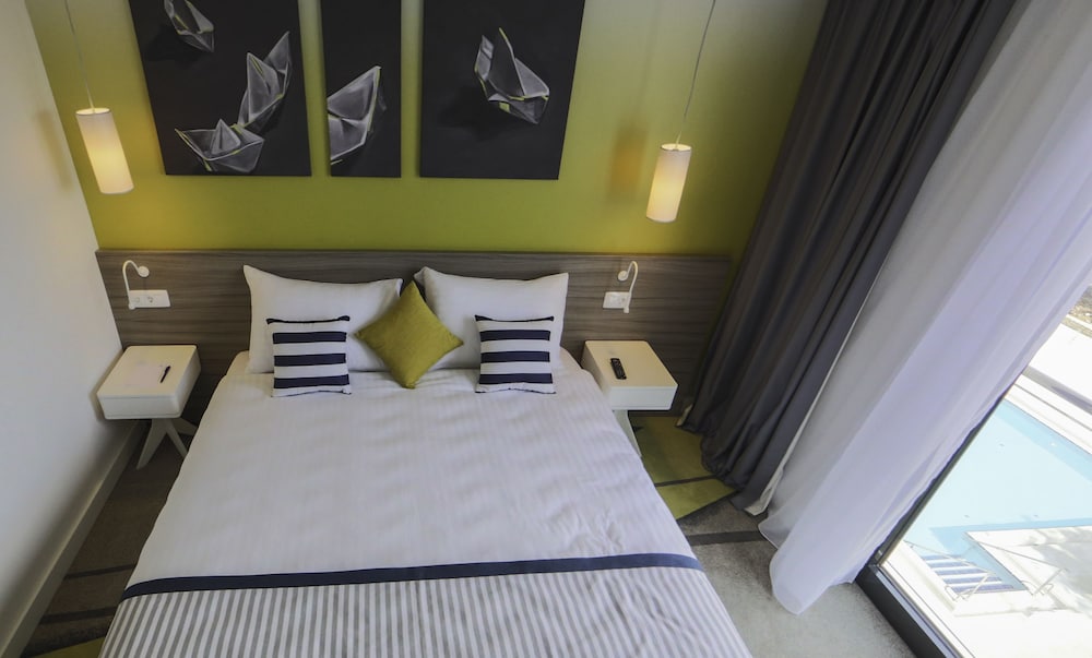 Room, Pool View (Guest) - Photo 2