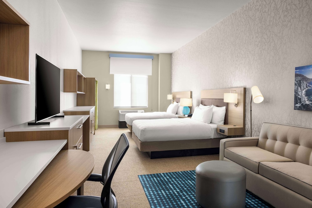 Studio Suite, 2 Queen Beds - Photo 2