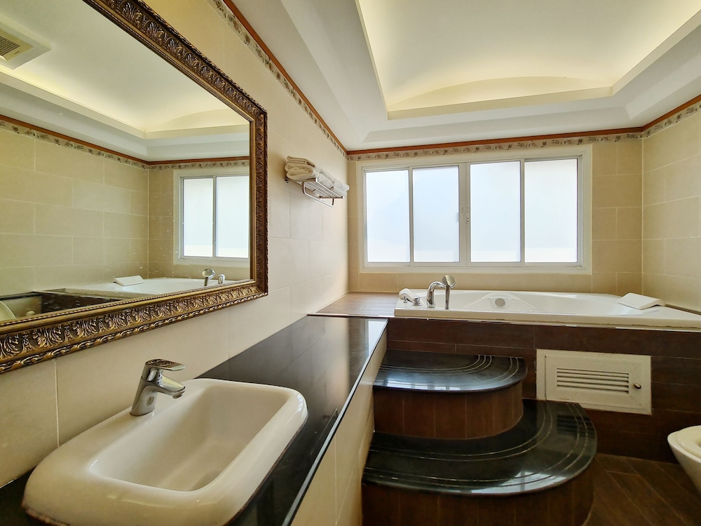 Quadruple Room Penthouse photo 2