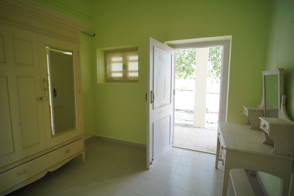 Standard A/C Room photo 2