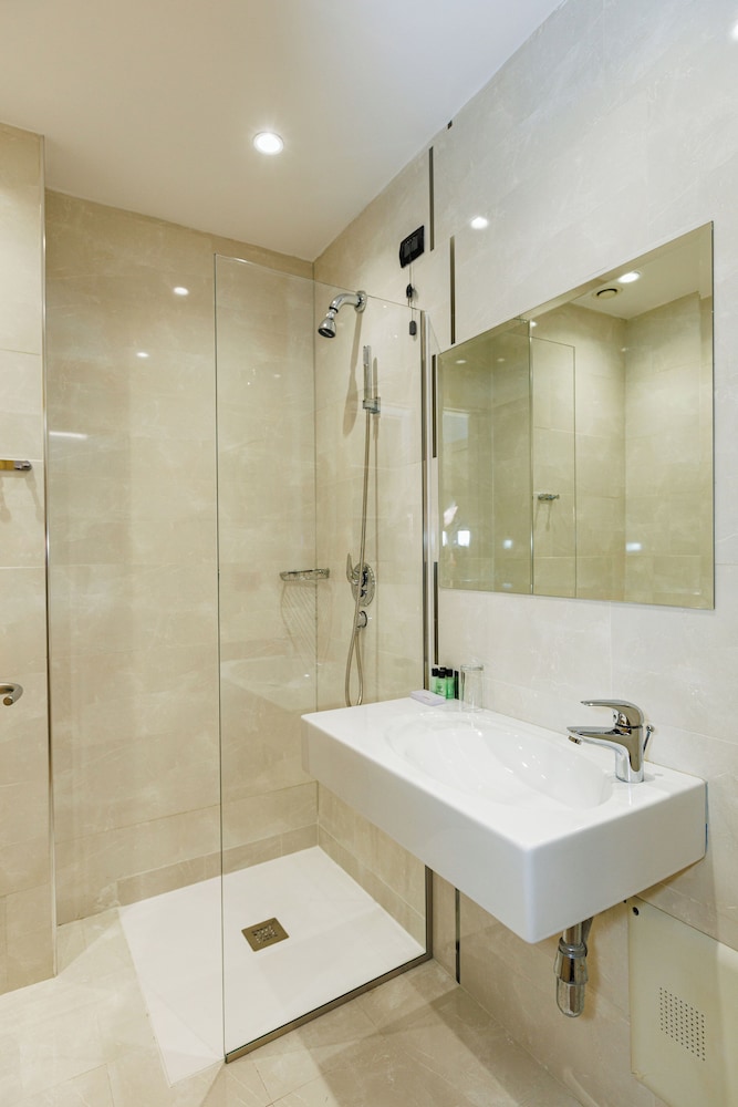 Superior Twin Room photo 2