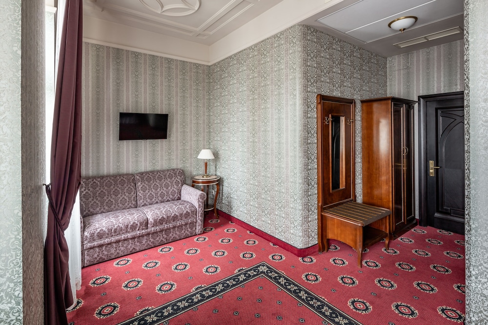 Deluxe Double Room, Balcony photo 3