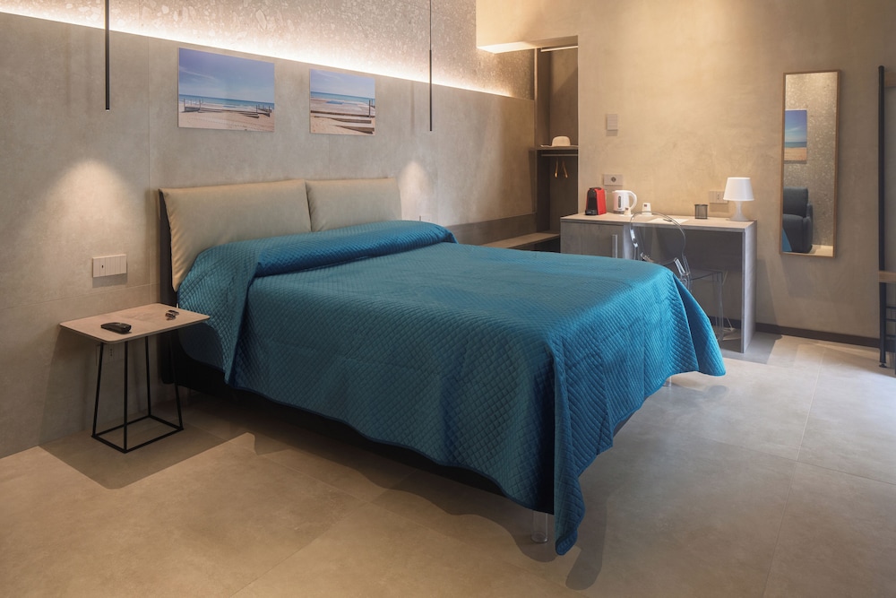 Comfort Quadruple Room