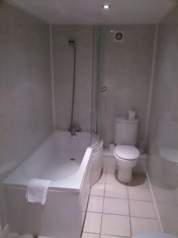 Standard Apartment, 3 Bedrooms (1 double, 3 singles, 1 bunk bed) photo 2