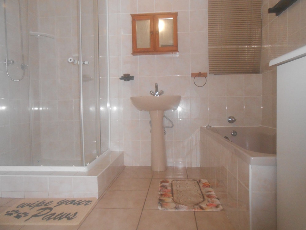 Family Room, Accessible (5) photo 2