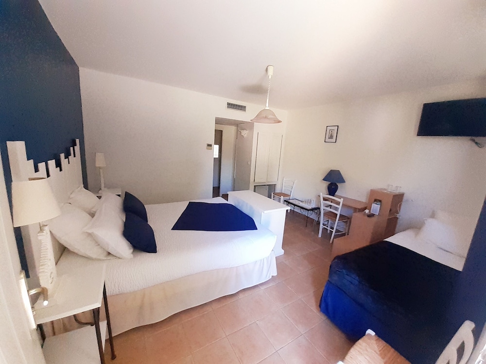 Comfort Triple Room - Photo 3