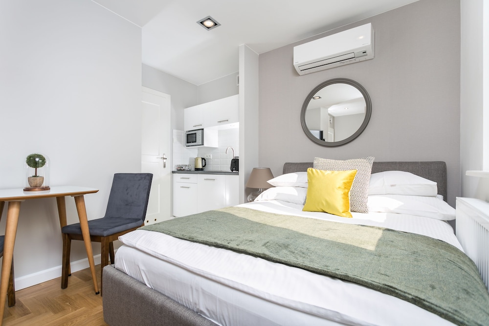 Economy Double Room photo 2
