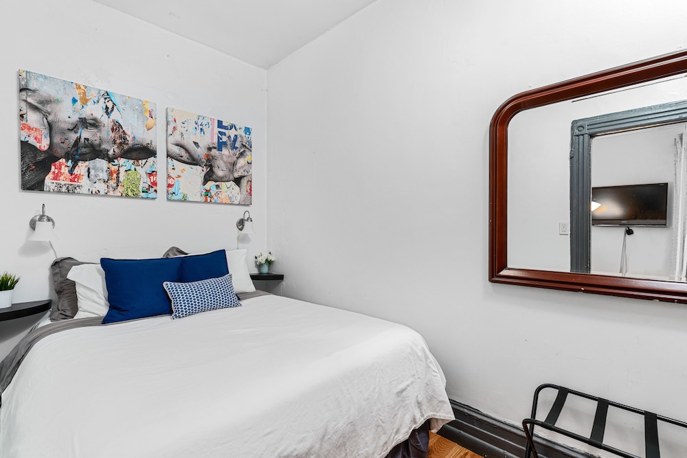 Condo photo 2