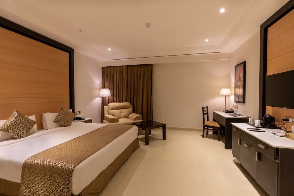 Superior Twin Room, 1 Bedroom, City View photo 1