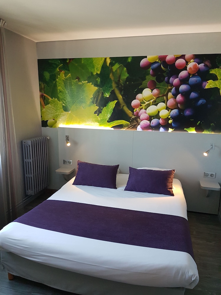 Superior Triple Room photo 3