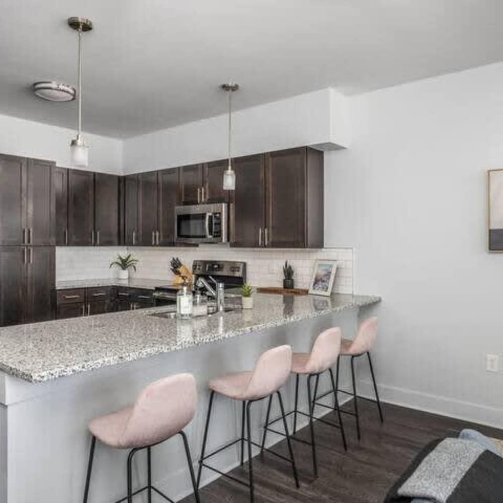Cozysuites Stunning 4BR Next to Whole Foods, Bild 33