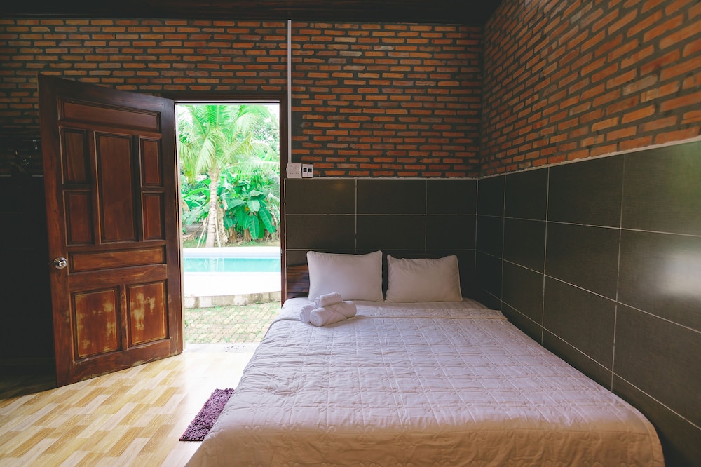 Family Bungalow