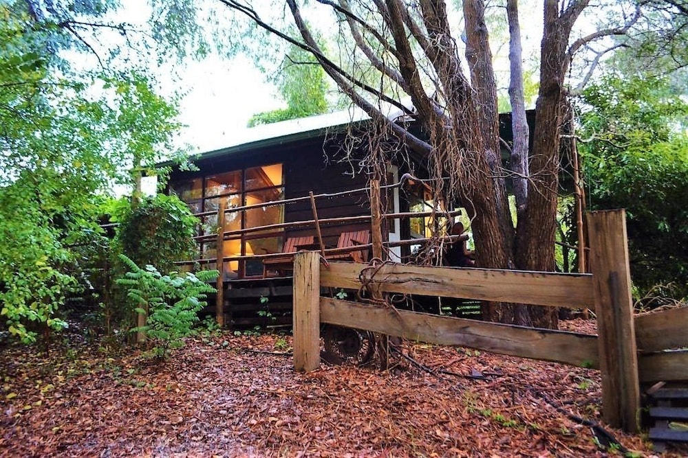 Cabin, 1 Bedroom, Garden View, Garden Area photo 1