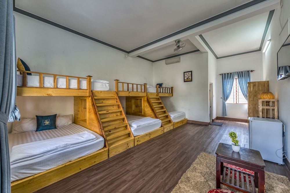Family Shared Dormitory, Multiple Beds