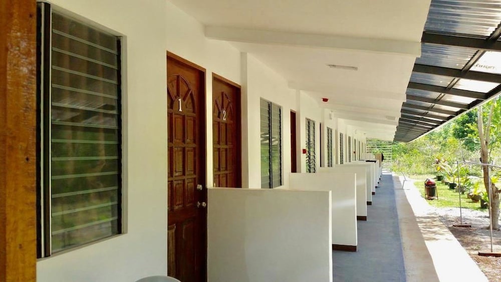 Standard Twin Room, Garden View photo 2