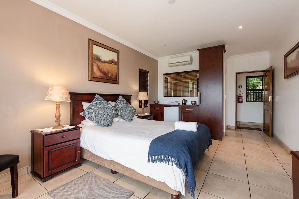 Double Seaview Room No. 4 photo 1