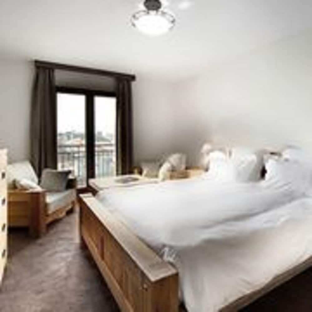 Superior Double Room photo 2