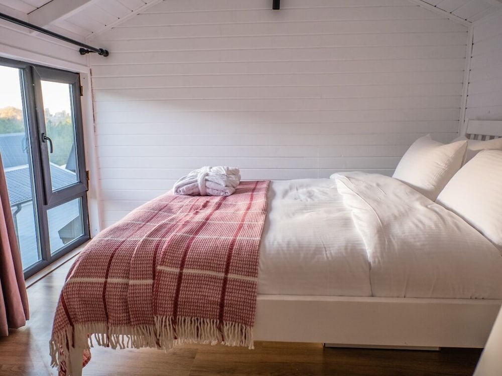 Tiny House - Photo 1