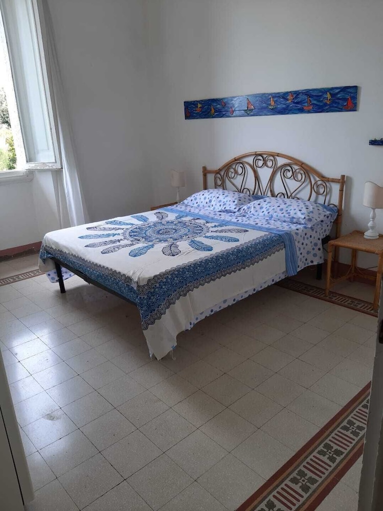 Villa photo 3