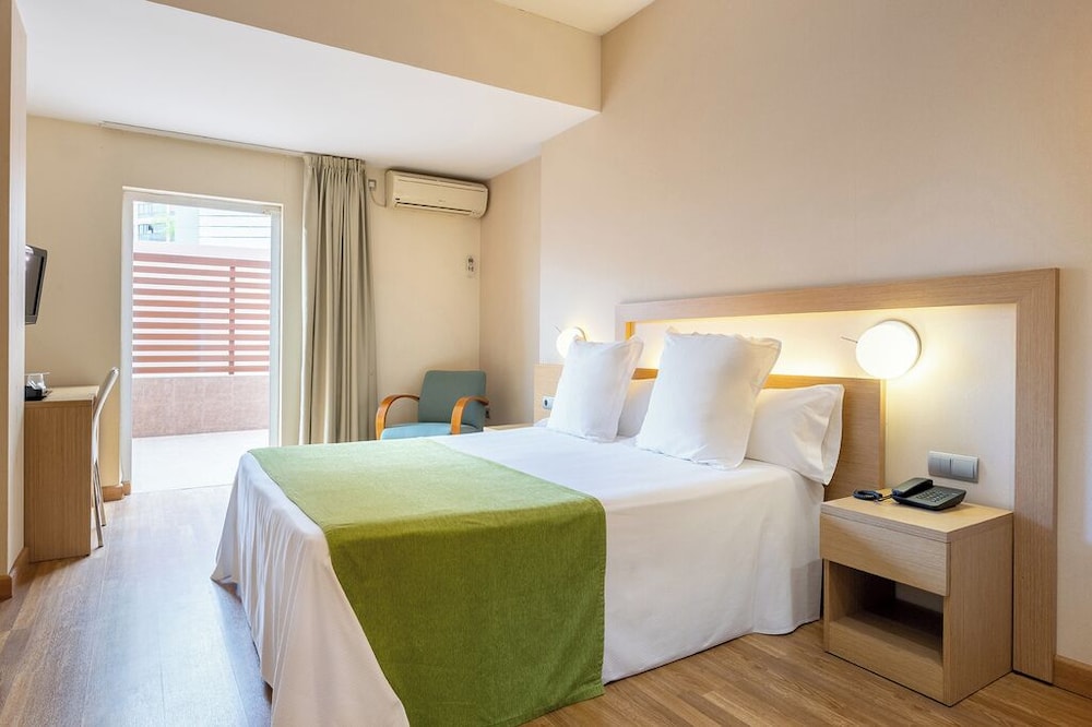 Double Room, Mobility Accessible, Ground Floor photo 2