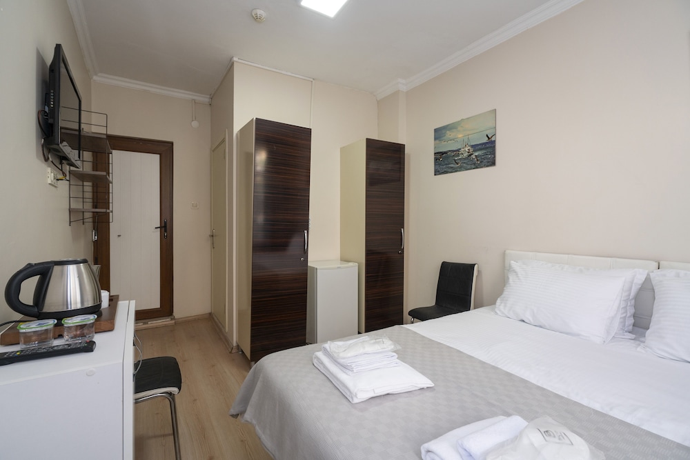 Signature Room photo 1