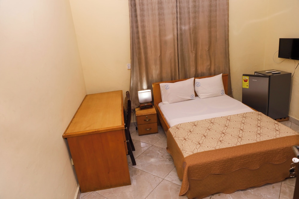 Basic Single Room, Ground Floor
