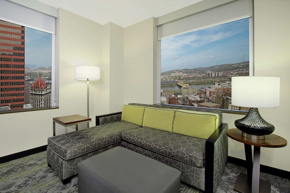 Suite, Multiple Beds, Non Smoking photo 2