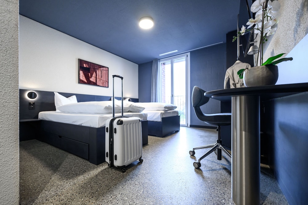 Classic Twin Room
