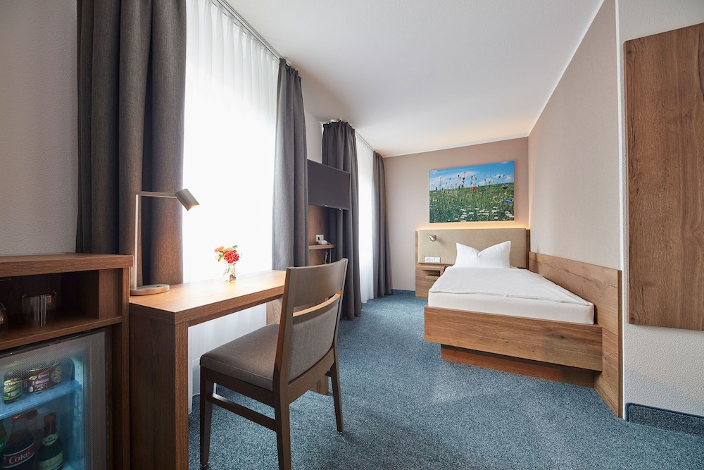 Deluxe Single Room, 1 Large Twin Bed, Non Smoking