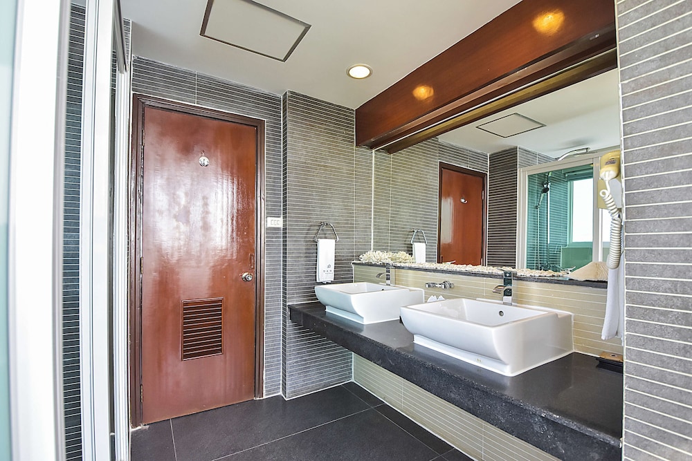 Jacqueline Kennedy Suite - Photo 16