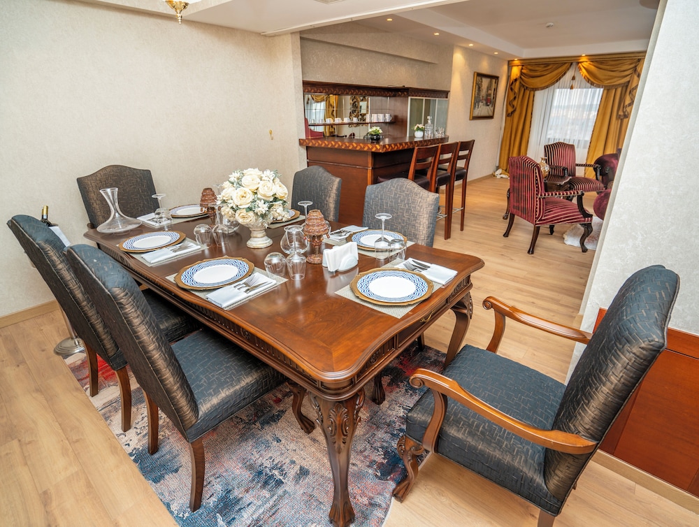 Presidential Room photo 3