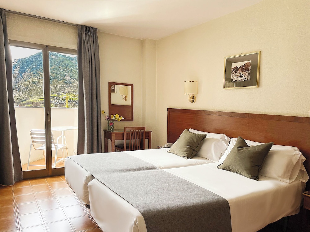 Triple Room, Mountain View photo 1