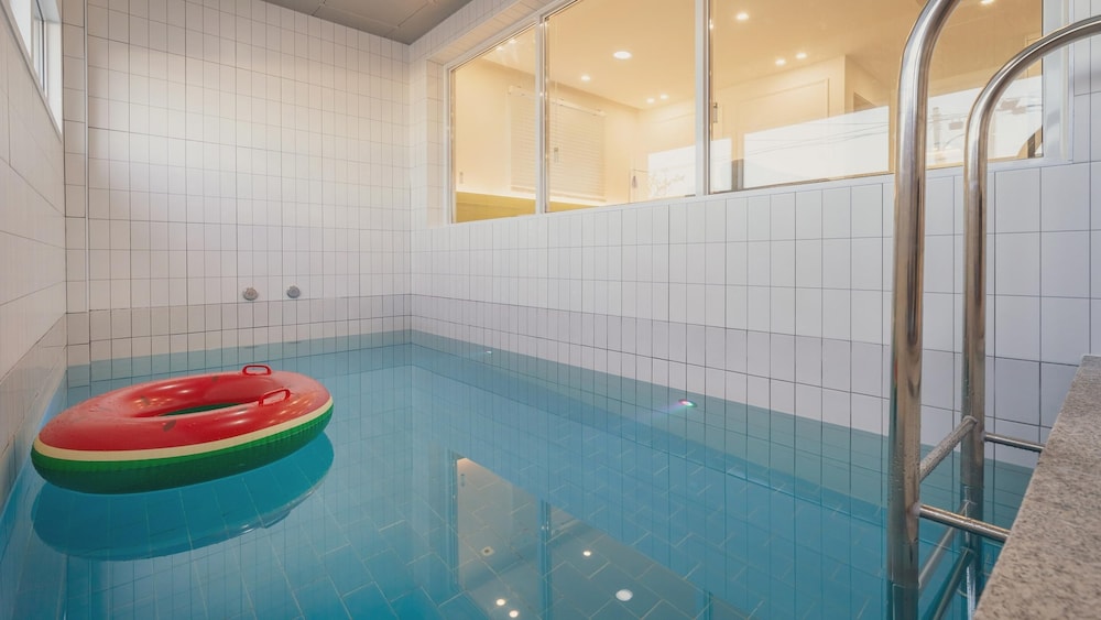Basic Room, 1 Bedroom (A101 (Ocean View/ Private BBQ)) - Photo 7