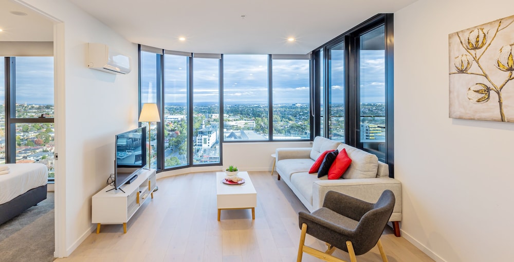 2 Bedroom 2 Bath Premium Apartment photo 1