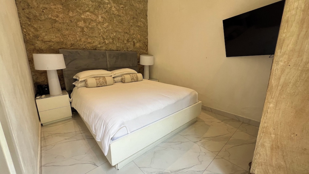 Standard Room photo 3