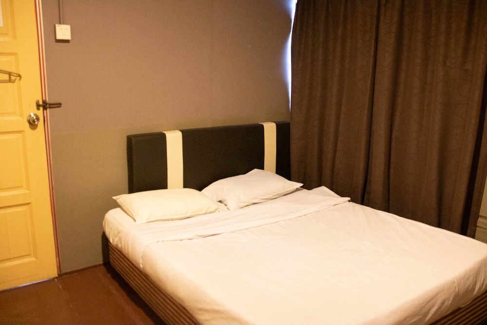 Basic Double Room photo 1