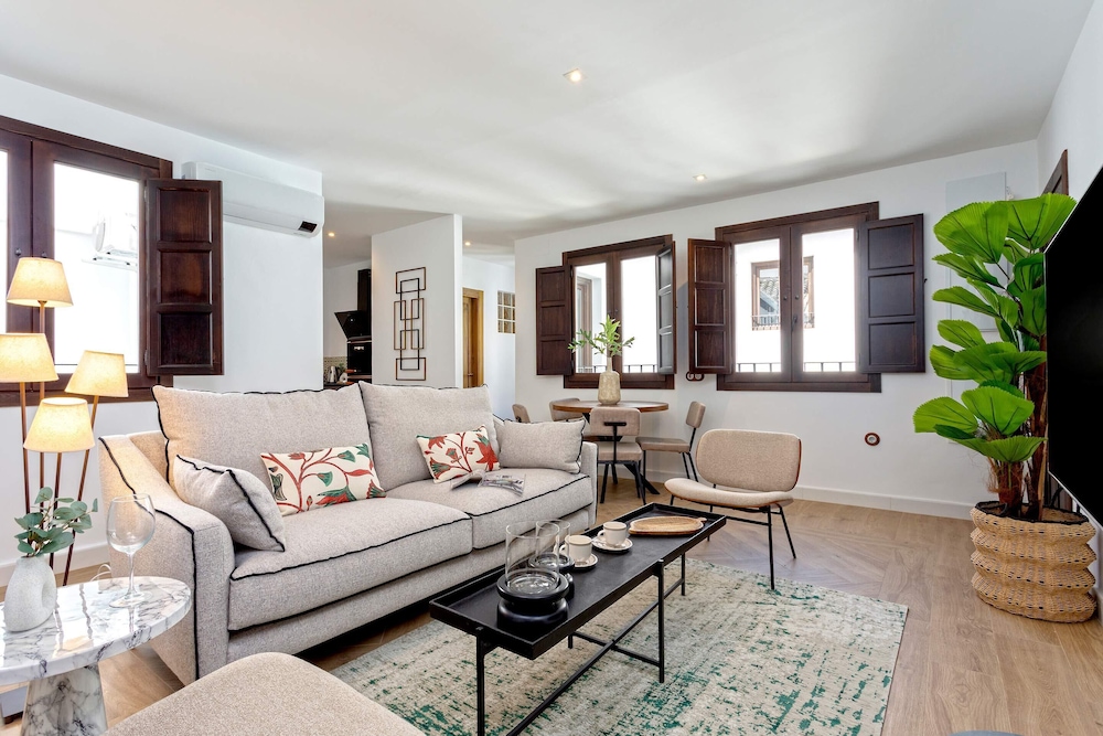 Apartment (2 Bedrooms)