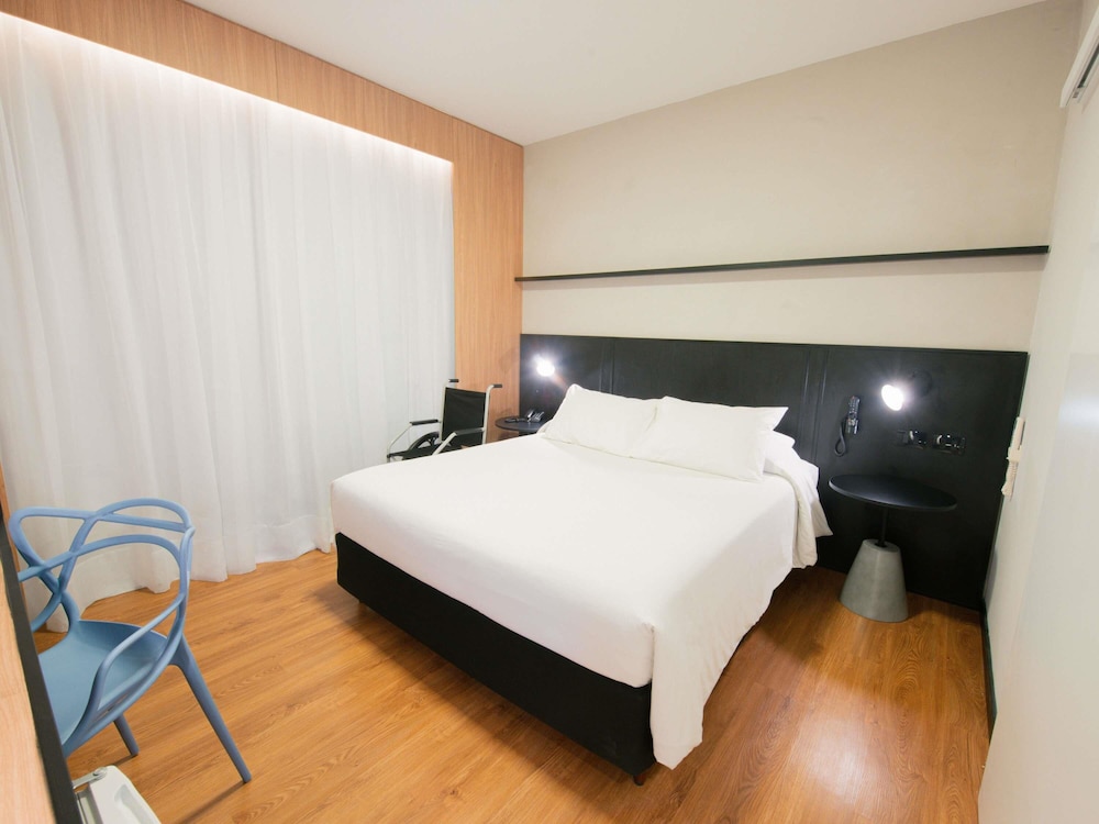 Superior Room, 1 Double Bed, Accessible - Photo 2