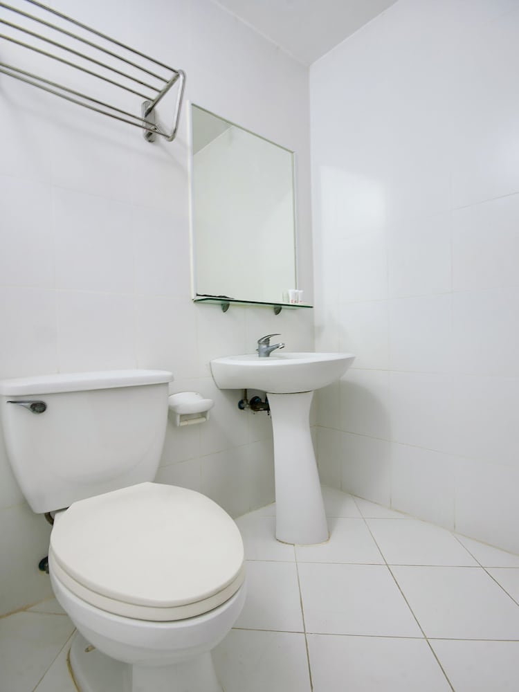 Deluxe Twin Room photo 2