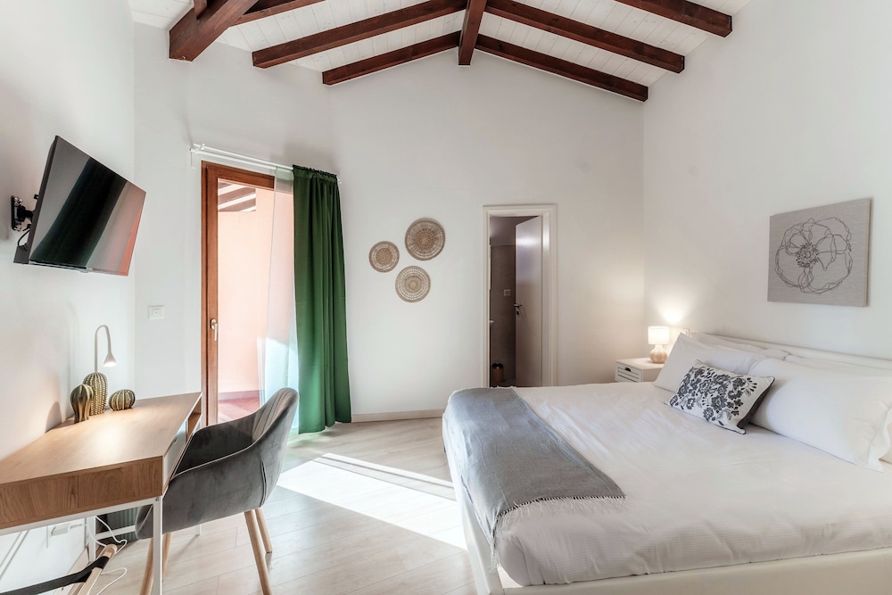 Executive Room photo 1