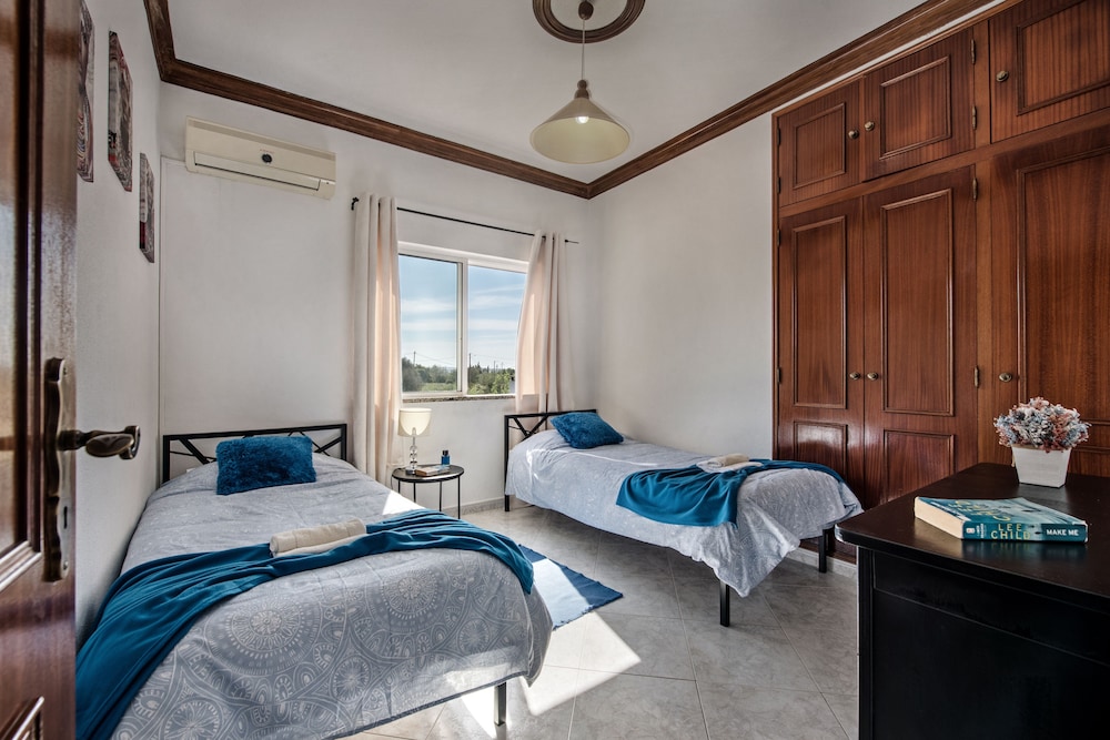 Villa, 5 Bedrooms, Private Pool, Pool View